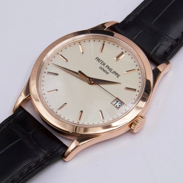 Patek Philippe Calatrava 5296R-010